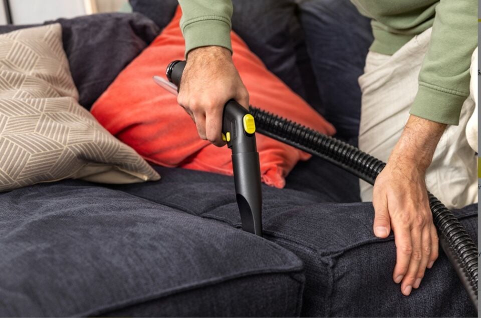 Karcher SE 4 Black GNF Edition N1 Koltuk ve Halı Yıkama Makinesi